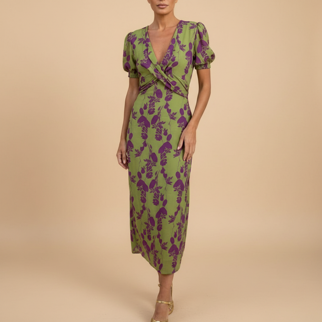 Clara | Timeless Elegant Midi Dress