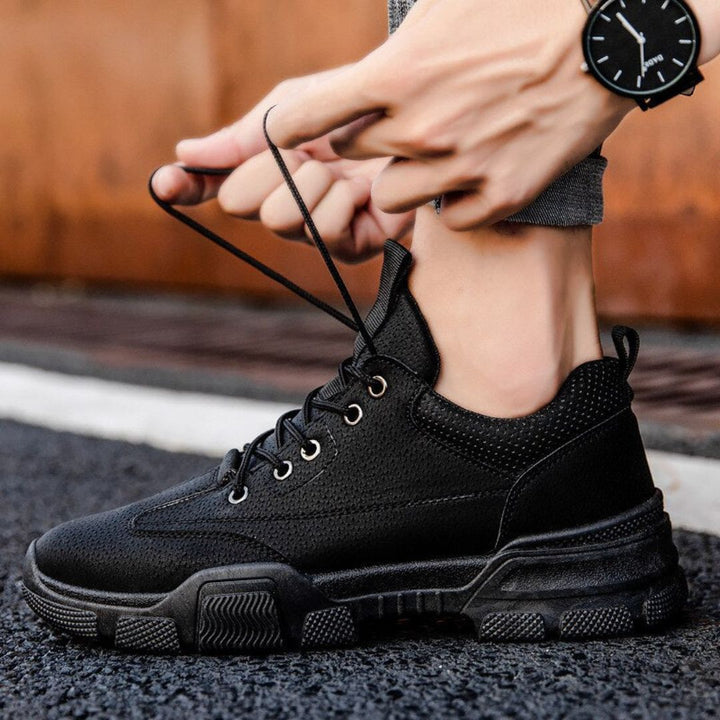Axel Terrain Sneakers