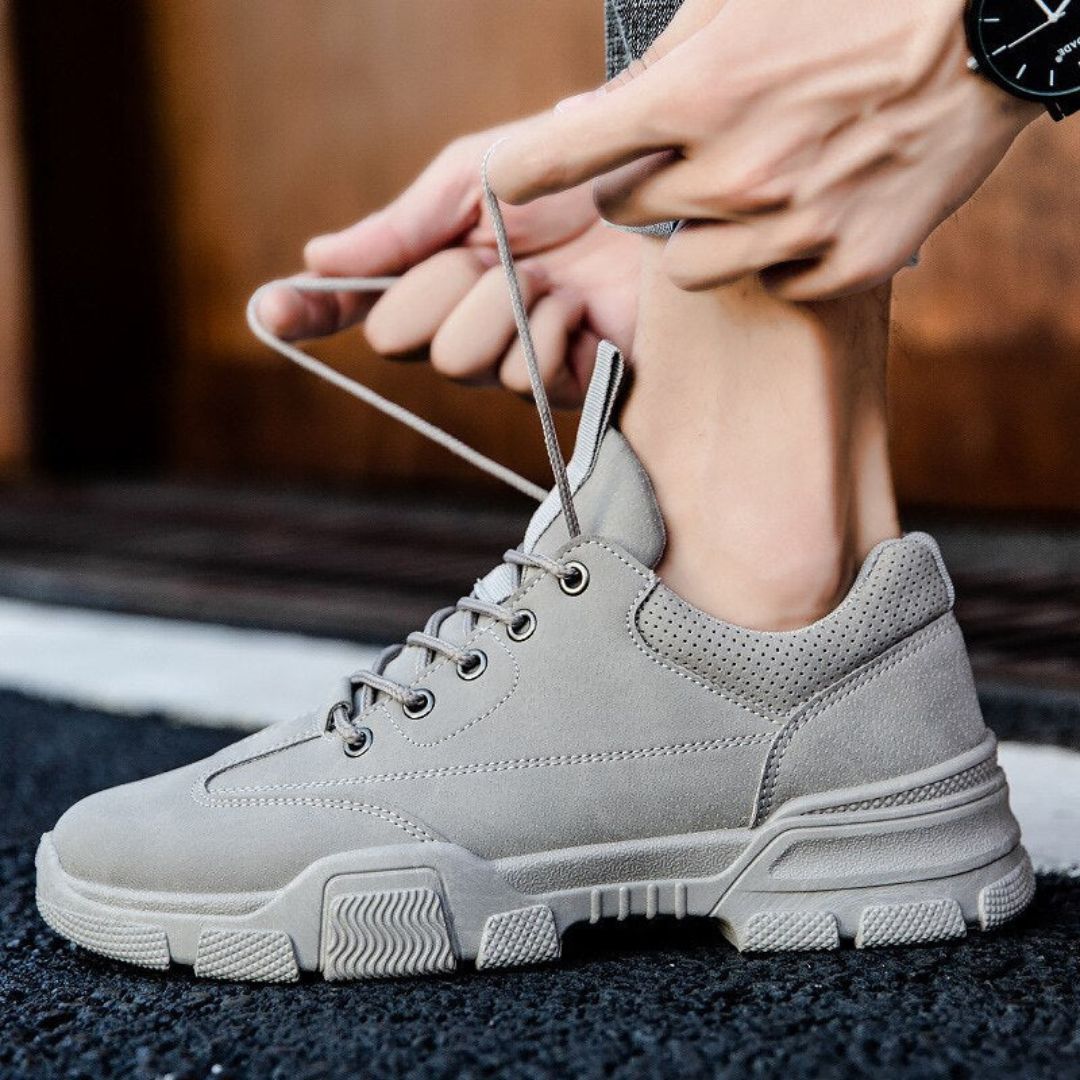 Axel Terrain Sneakers