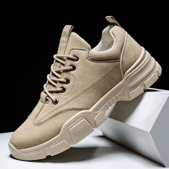 Axel Terrain Sneakers
