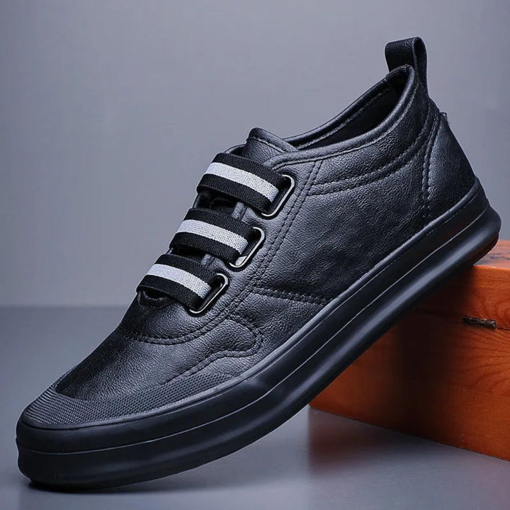 Axton Pace Sneakers