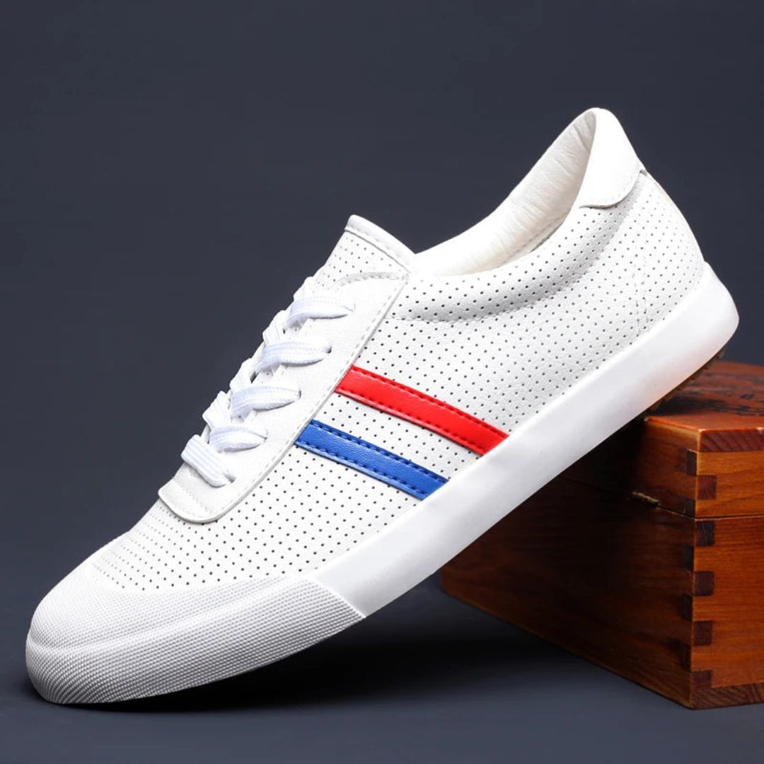 Ezra Noir Urban Sneakers
