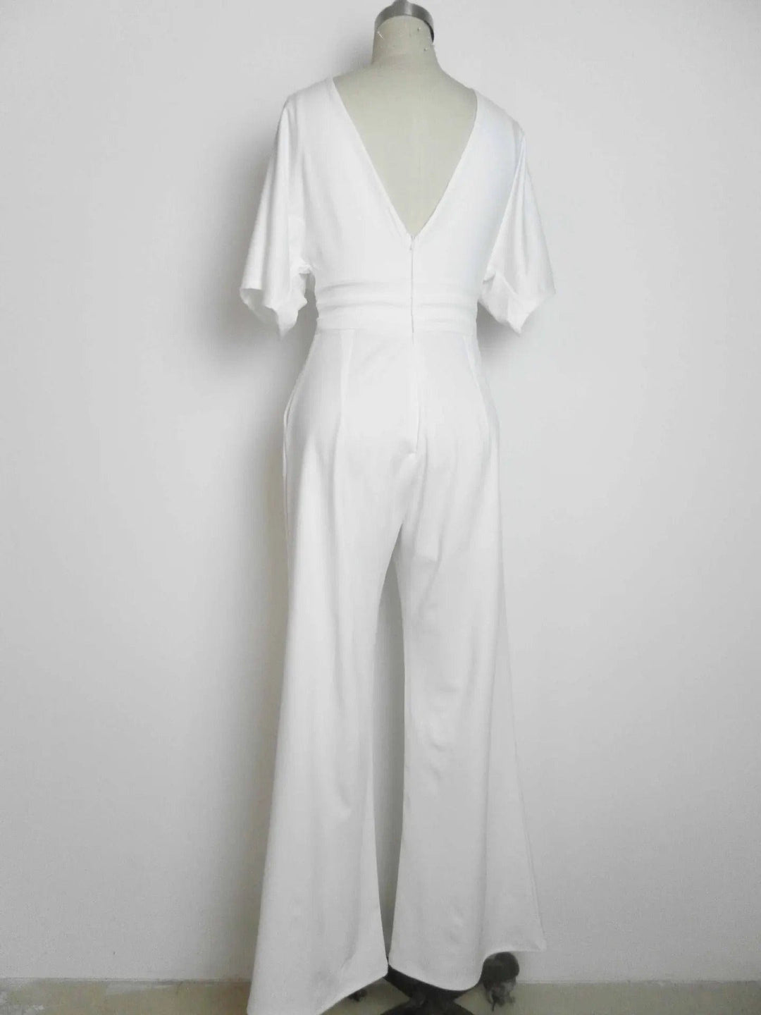 LS | Women Chic Flowing Fit Jumpsuit