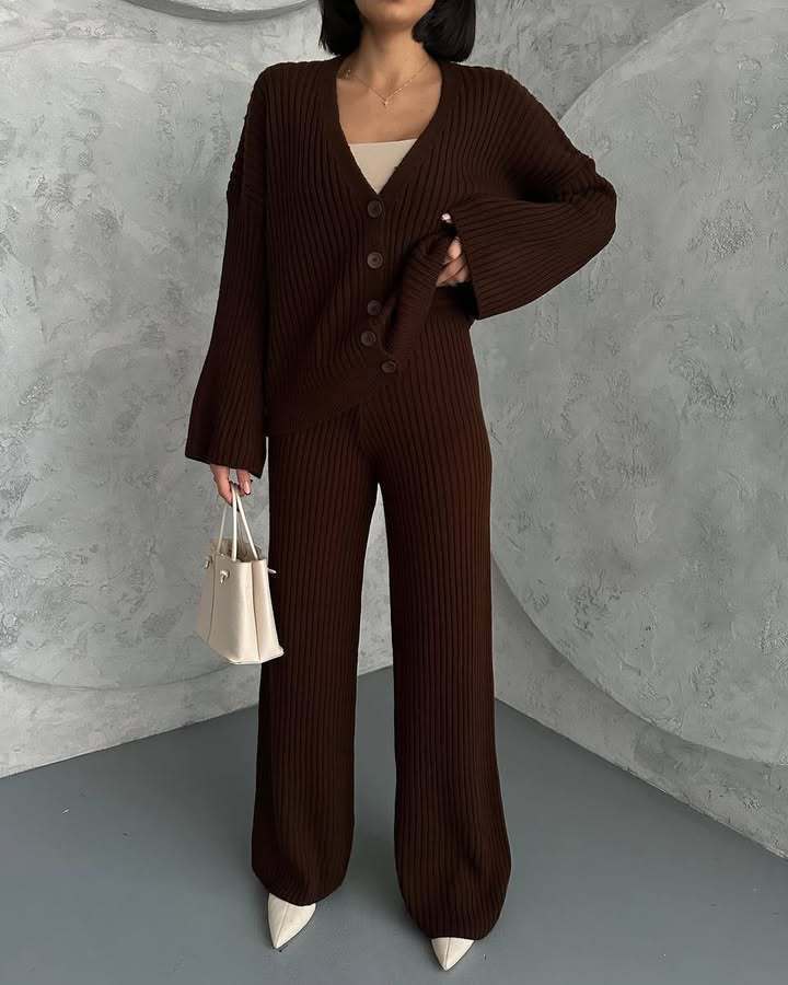 LS | Women Ribbed Lounge Set