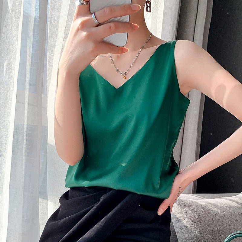 LS | Women Timeless Chic Top