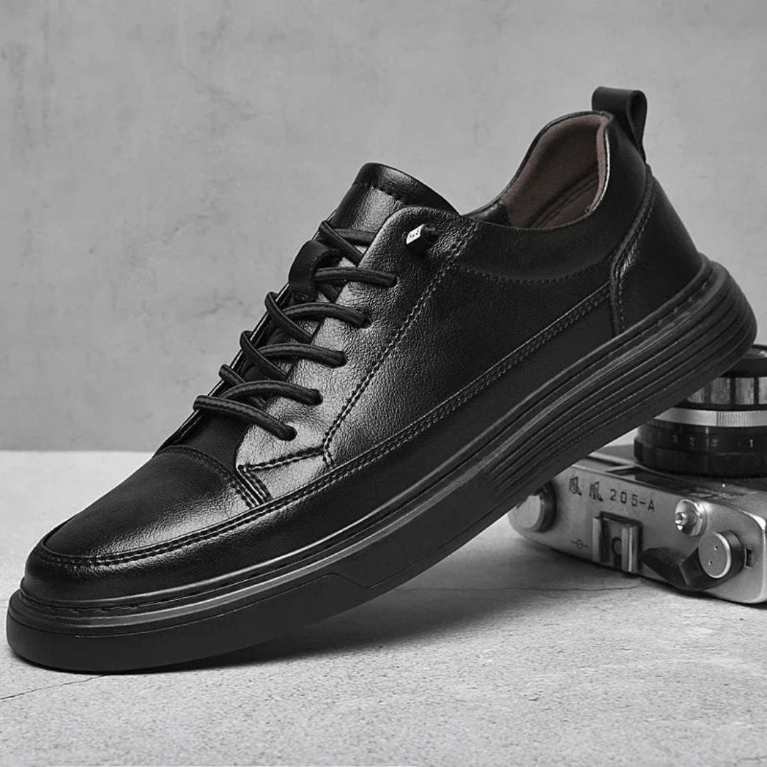 LS | Leo Prestige Sneakers