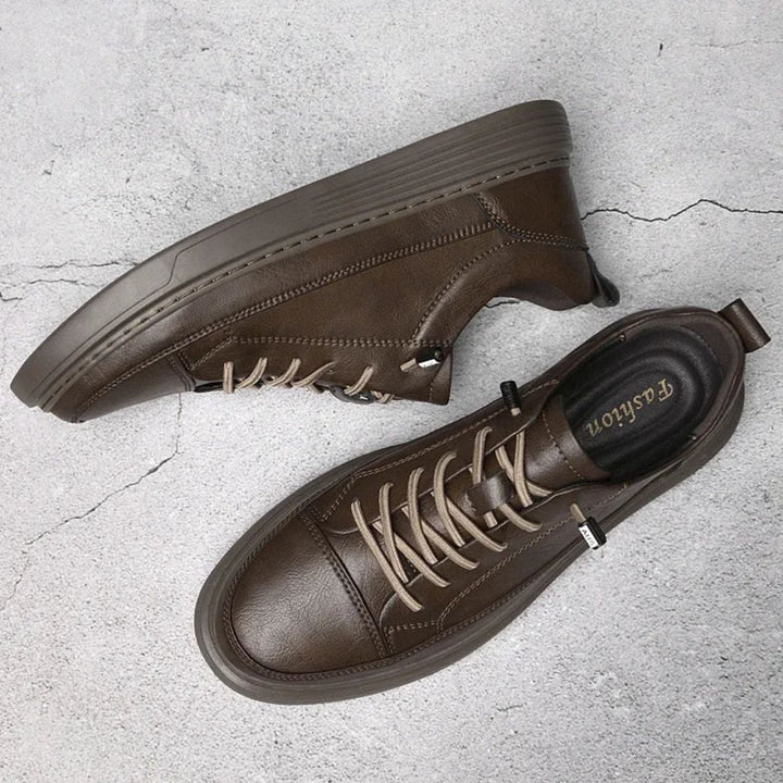 LS | Leo Prestige Sneakers