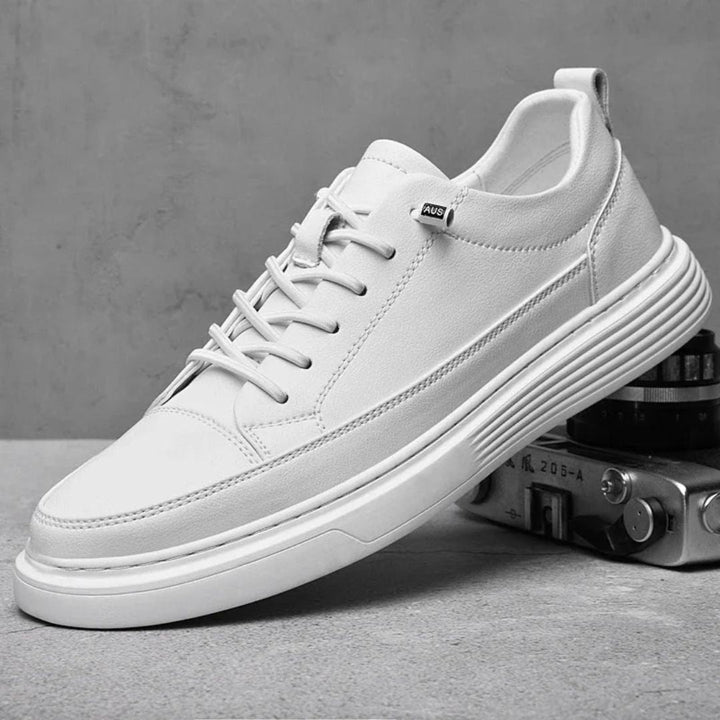 LS | Leo Prestige Sneakers