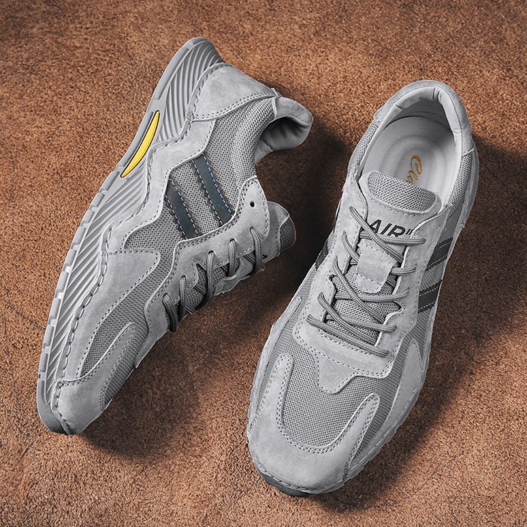 Logan Trail Sneakers