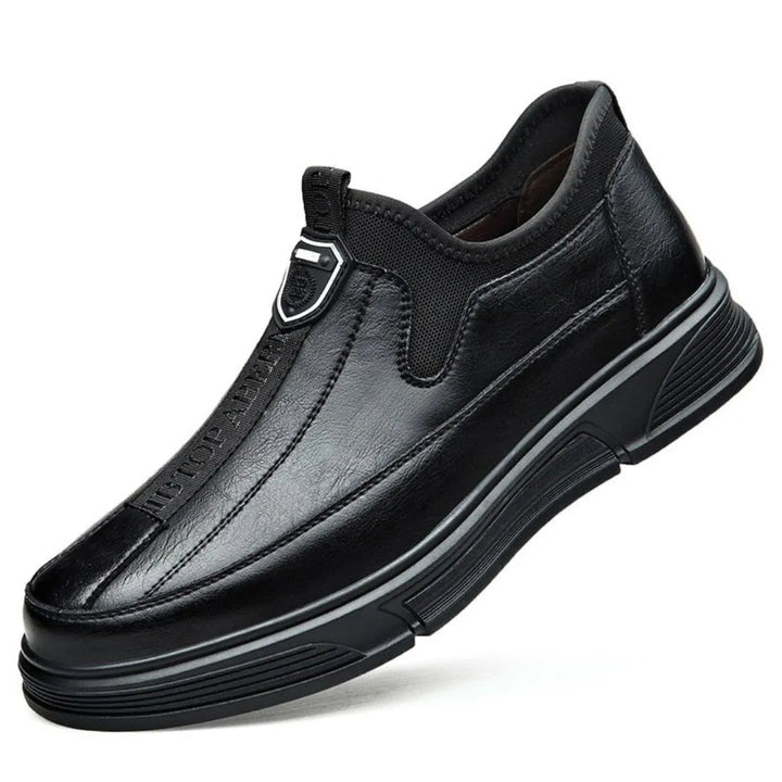 Ronan Axis Sneakers