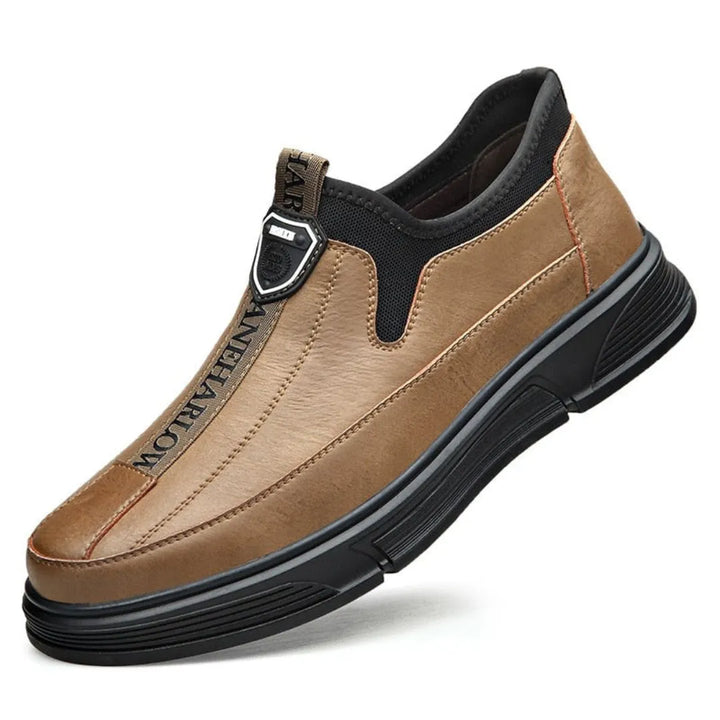 Ronan Axis Sneakers