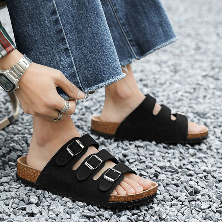 Soren Heritage Buckle Slides