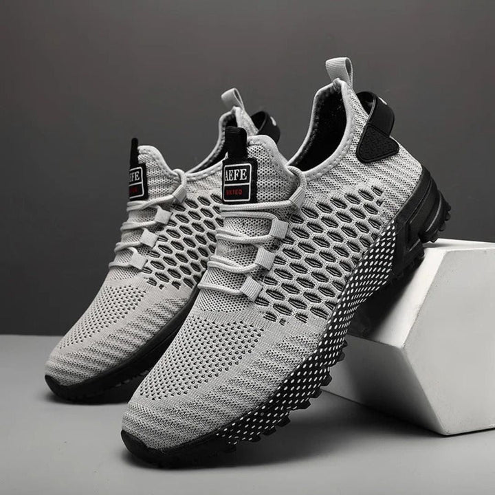 LS | Lightweight Knit Sneakers