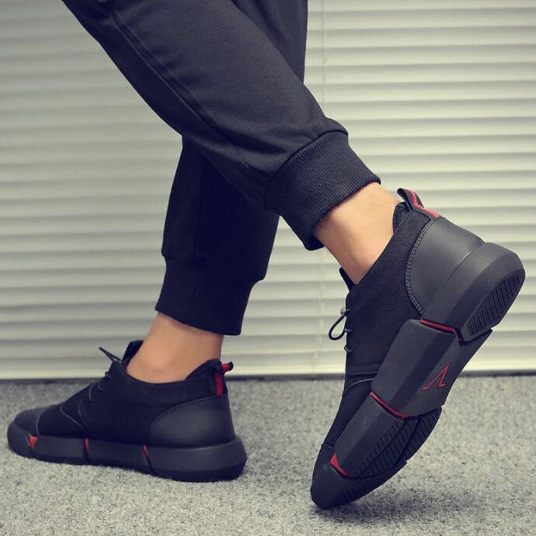 Tavian HyperTech Sneakers