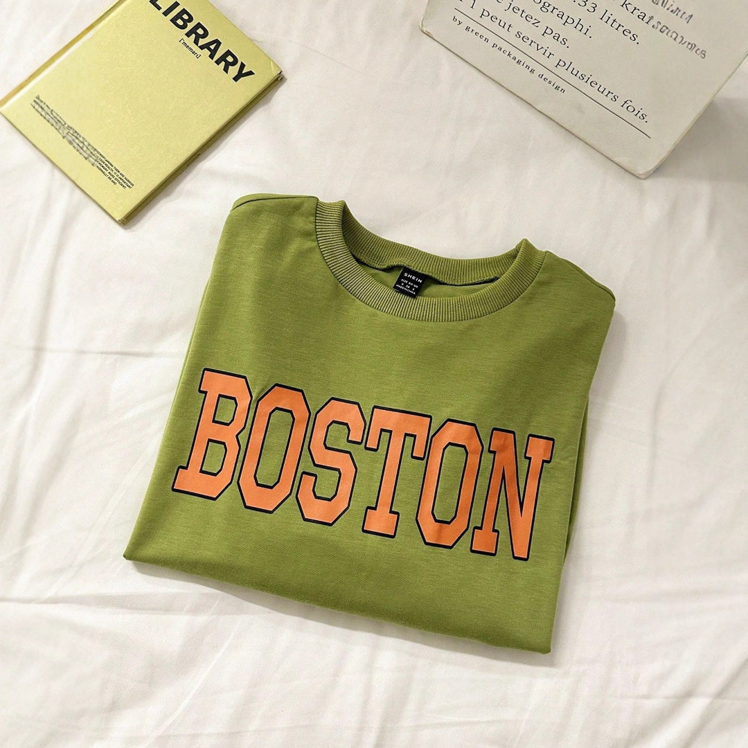 Women Boston Graphic Sweatshirt LionStyle