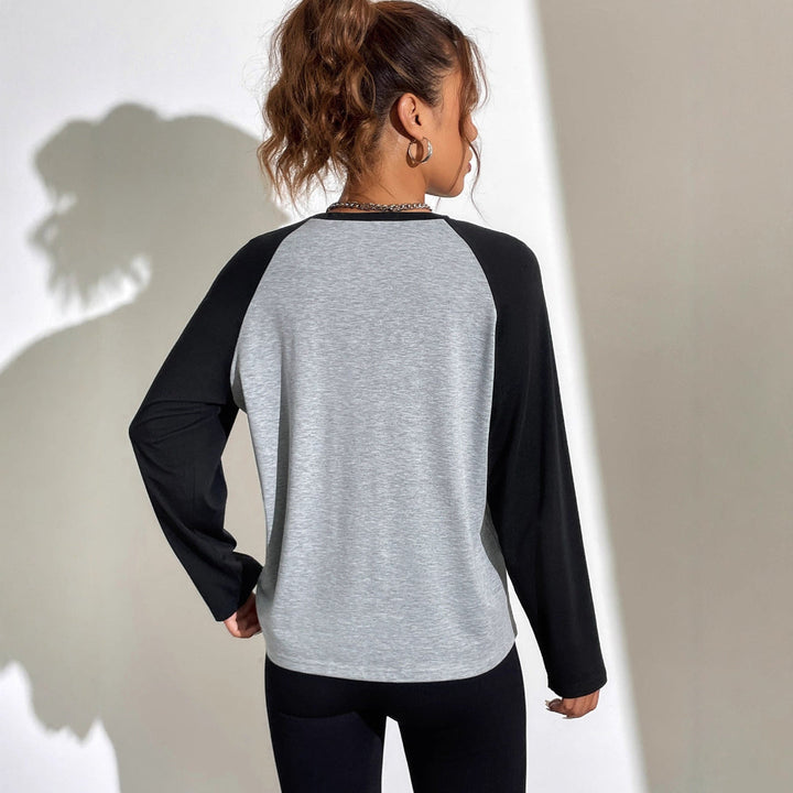 Women Chic Relaxed Raglan Top LionStyle