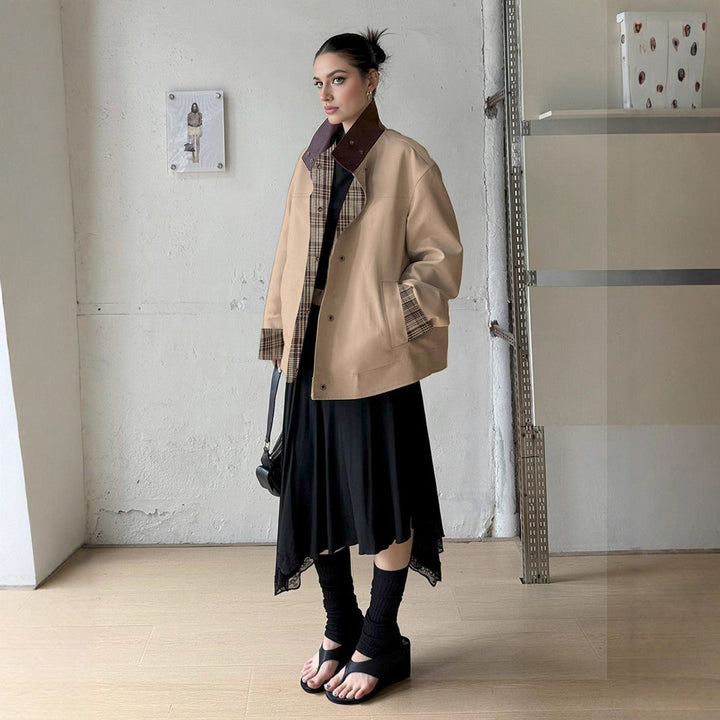 Women Sleek Buttonless Jacket LionStyle