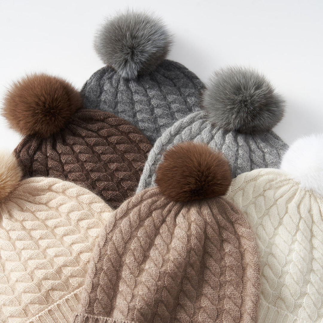 Women’s Cashmere Cable Knit Beanie
